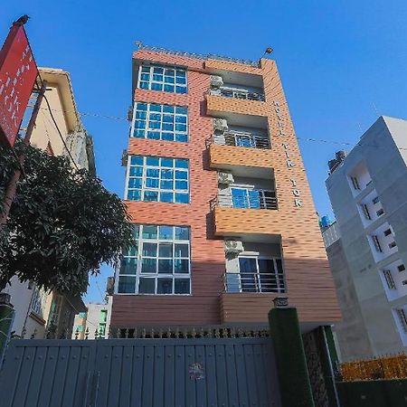Hotel Tiktok Катманду Экстерьер фото
