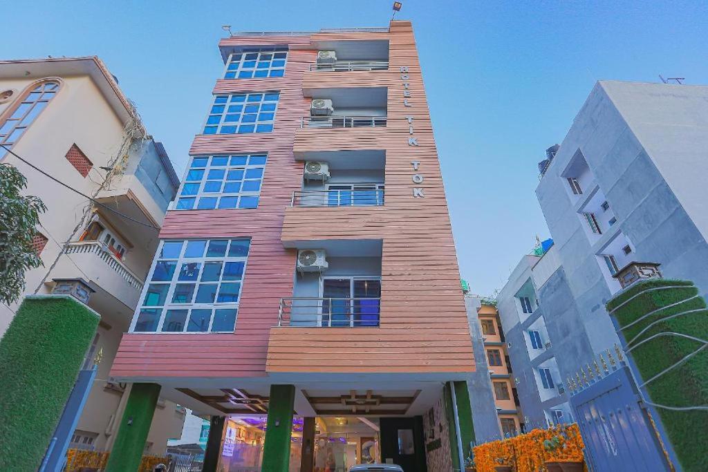 Hotel Tiktok Катманду Экстерьер фото